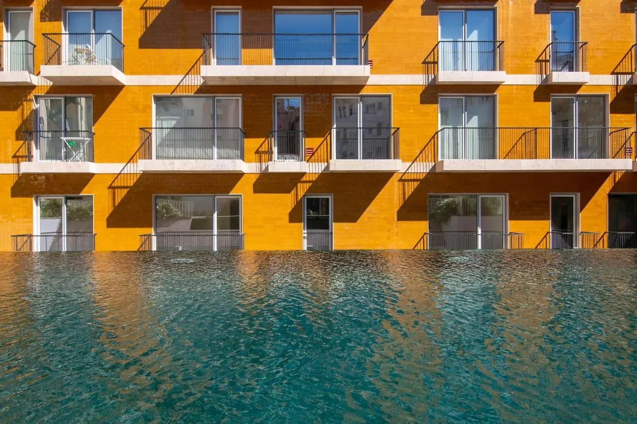 Bright 1 Bdr Apartment W/ Pool View By Lovelystay Лиссабон Португалия