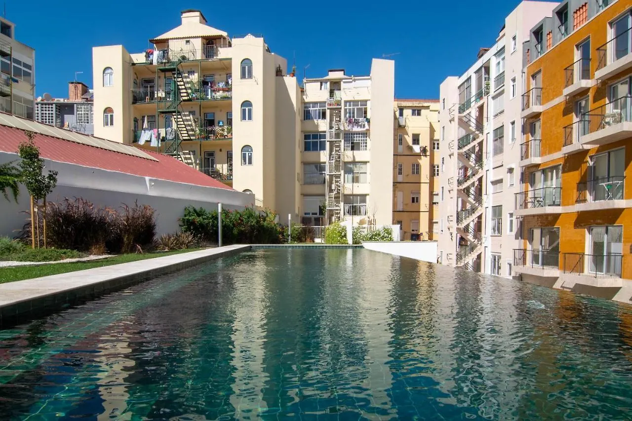 Bright 1 Bdr Apartment W/ Pool View By Lovelystay Lisboa