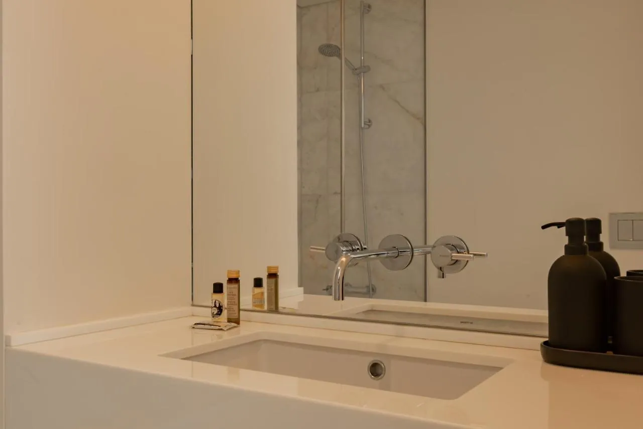 Bright 1 Bdr Apartment W/ Pool View By Lovelystay Lisboa