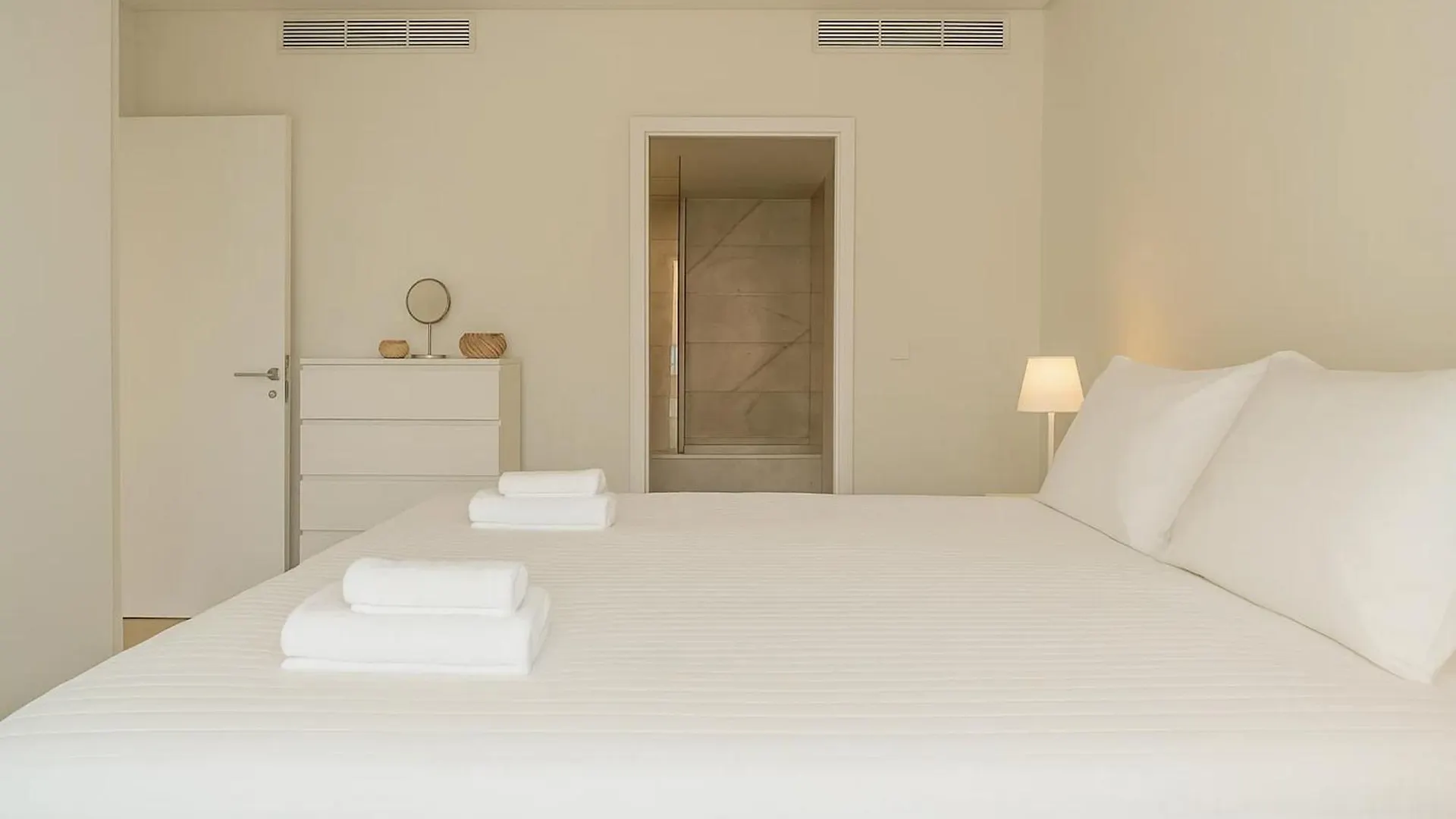 Bright 1 Bdr Apartment W/ Pool View By Lovelystay Lisboa